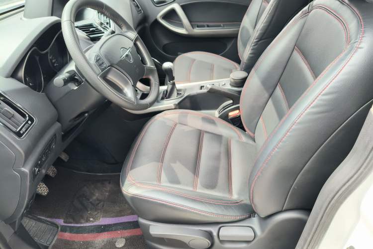 Used Haima S5 2015 1.6L Manual Luxury Model with Sunroof