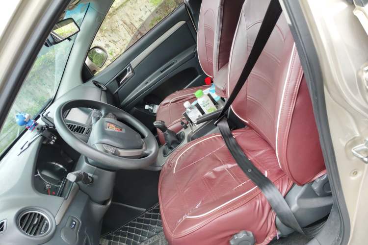 Used Roewe 350 2013 350C 1.5L Manual Swift Edition