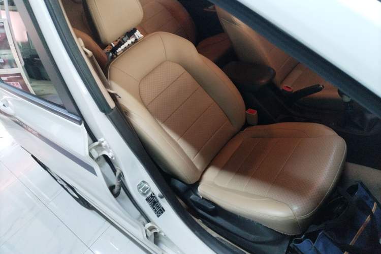 Used Wuling Hongguang 2021 1.5L Facelifted S Comfort Version with Electric Power Steering LAR