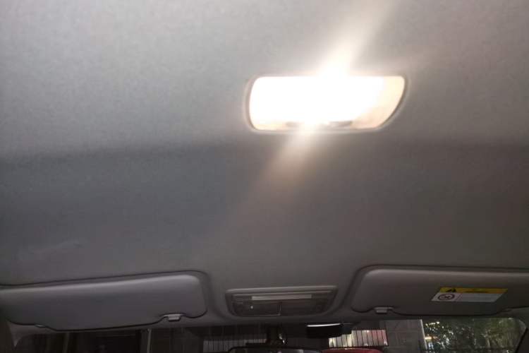 Used Honda Vezel 2018 1.5L CVT 2WD Technology Elite Model Headliner