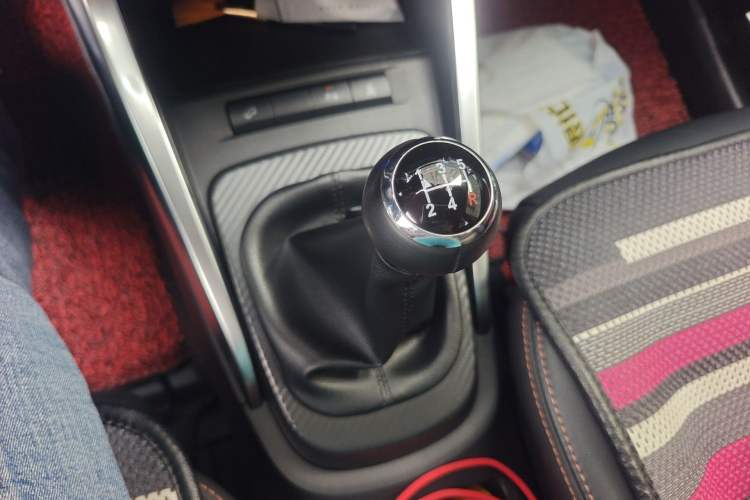 Used BYD Yuan 2016 1.5L Manual Luxury Model
