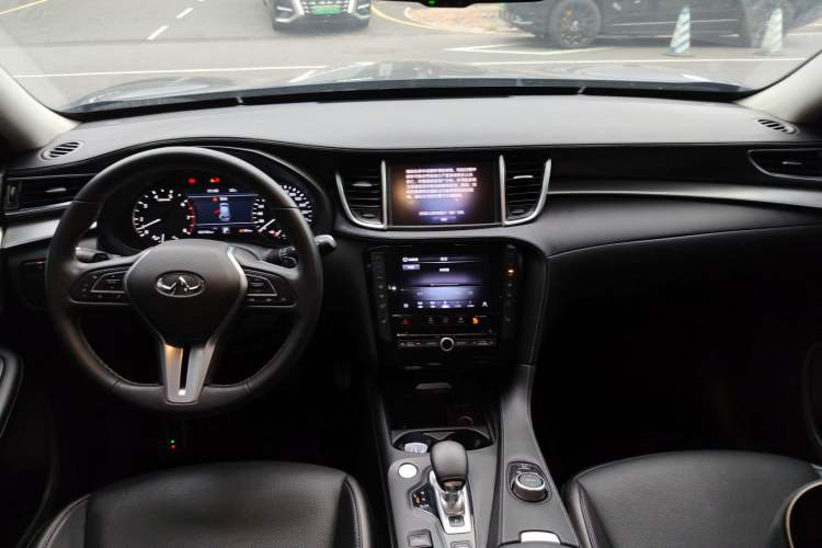 Used Infiniti QX50 2020 Revised Version 2.0T All-Wheel Drive Elite Edition Center Console