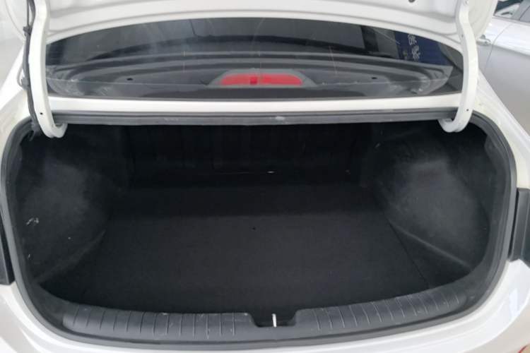 Used Hyundai Celesta 2018 1.6L Automatic GL Enjoyment Edition China VI compliant
