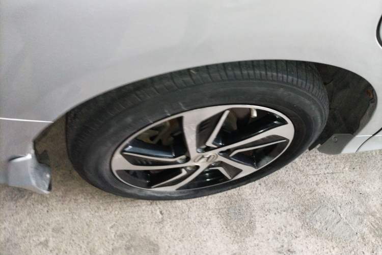 Used Honda Odyssey 2015 2.4L Luxury Edition Exterior 5