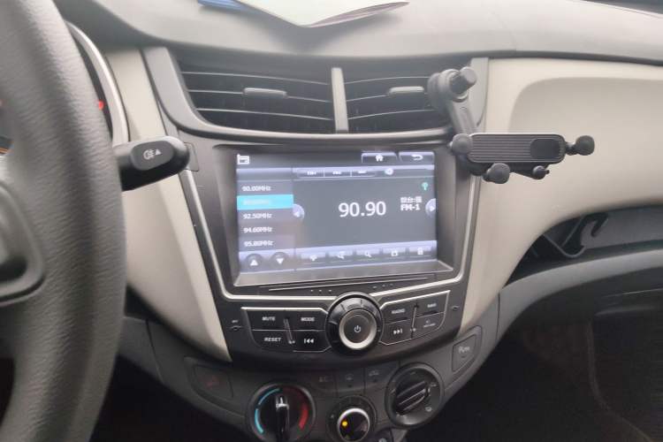 Used Chevrolet Sail 2015 Sail 3 1.3L AMT Ideal Edition