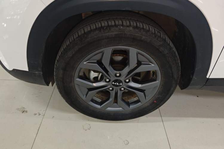 Used Kia Seltos 2023 1.5L CVT Luxury Edition