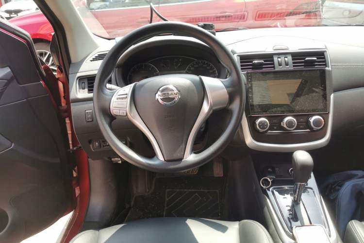 Used Nissan Tiida 2021 1.6L CVT Cool Edition