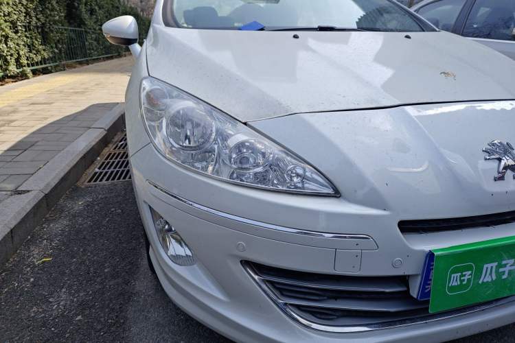 Used Peugeot 408 2013 1.6L Manual Comfort Edition Right Front Headlight