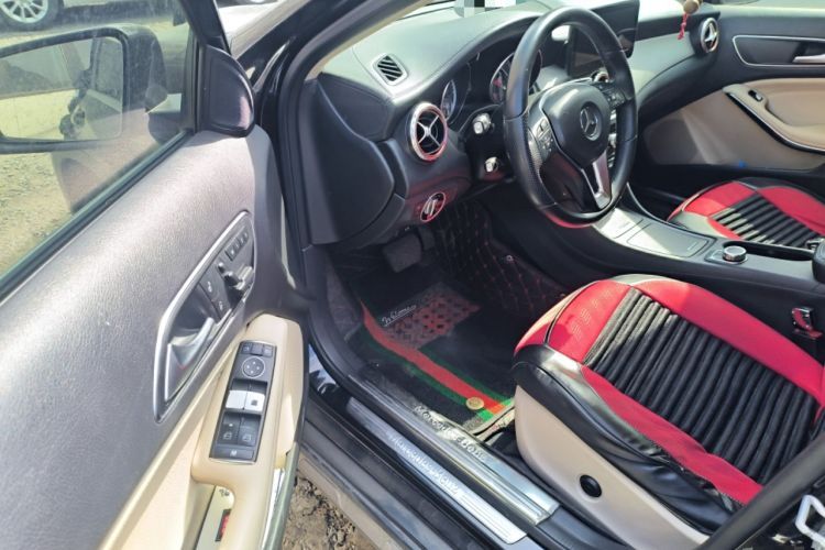 Used Mercedes-Benz GLA 2015 GLA 200 Fashion Model Driver Seat