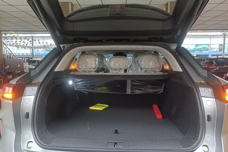 Used EXEED Stellar C-DM 2024 1.5T Long-Range Pro
