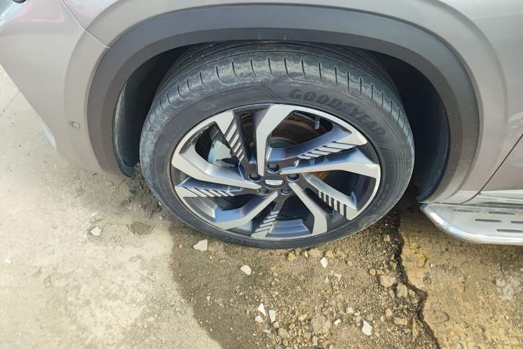 Used Geely Auto Monjaro L 2021 2.0TD DCT EVO Two-Wheel Drive Smart Luxury Version
