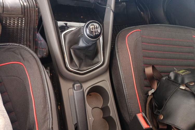 Used Jetta VS5 2019 280TSI Manual Entry-Level Model
