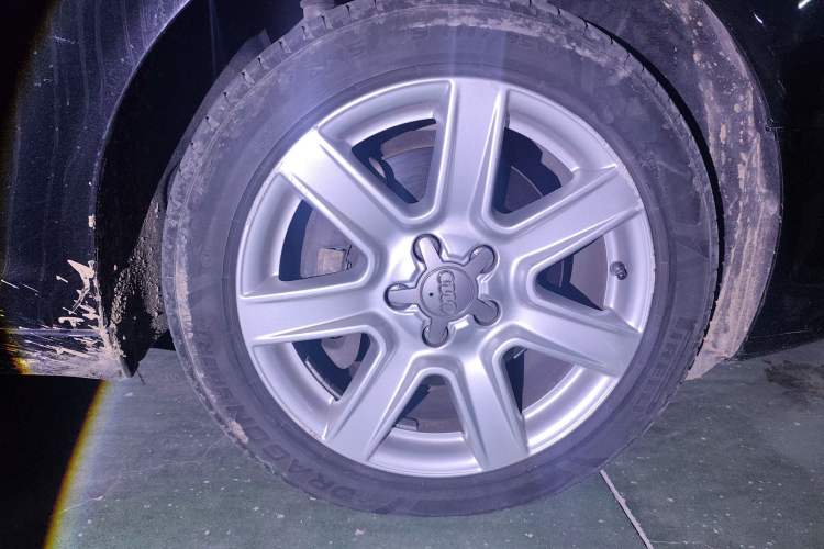 Used Audi A6L 2010 2.8 FSI quattro Luxury Model
