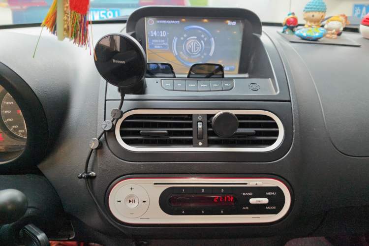 Used MG 3 2011 Xross 1.5L Luxury Edition Audio And AC Panel