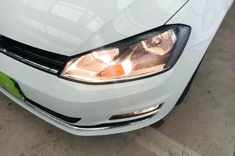 Used Volkswagen Golf 2016 230TSI Automatic Luxury Version