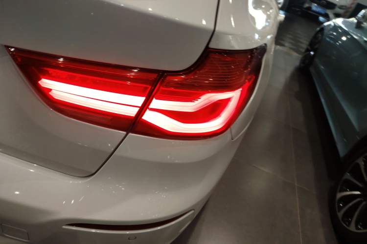 Used BMW 3 Series GT 2018 320i Sport Edition