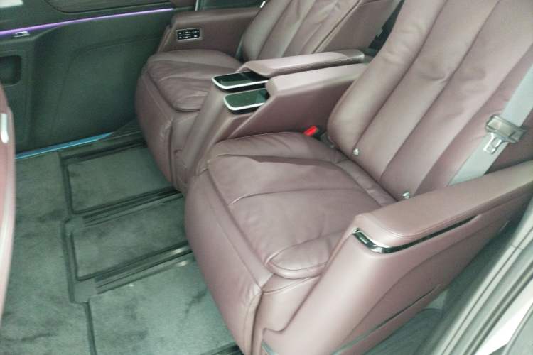 Used Buick Century 2025 2.0T Six-Seater YinShi Edition
