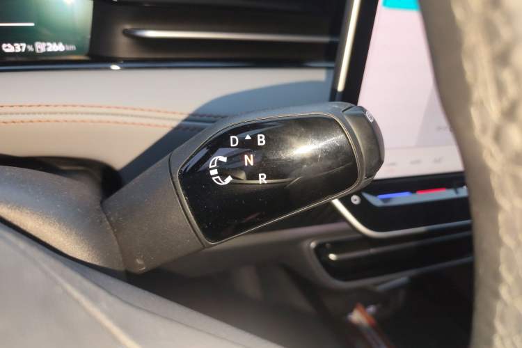 Used Volkswagen ID.7 VIZZION 2024 AIR model