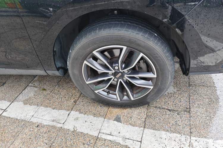 Used Wey VV5 2021 1.5T Two-Wheel Drive Smart Pioneer Right Front Wheel Hub