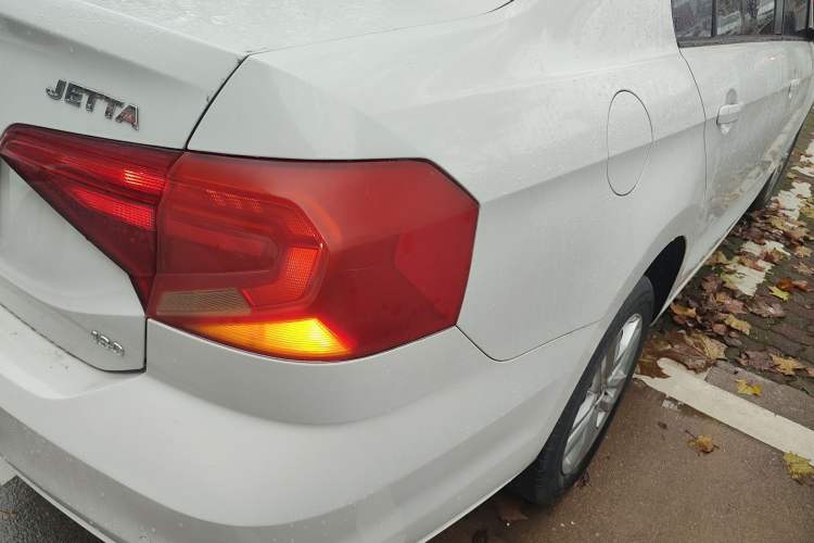 Used Volkswagen Jetta 2019 Dream Edition 1.5L Automatic Fashionable Version