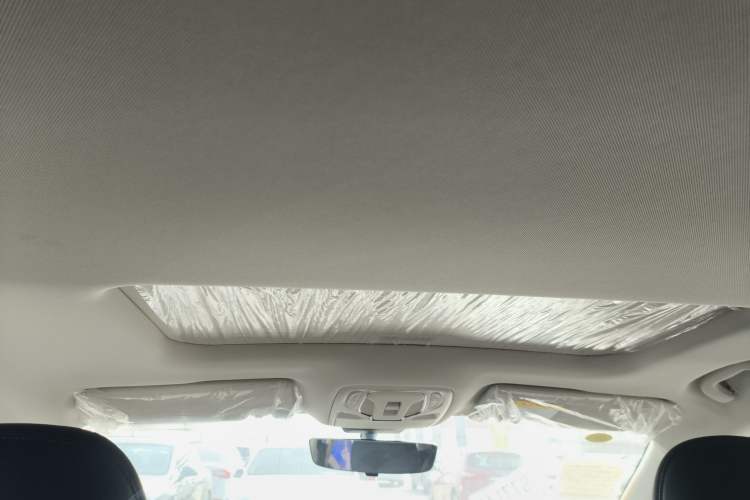 Used Roewe D7 2025 DMH 125km World Champion Edition
