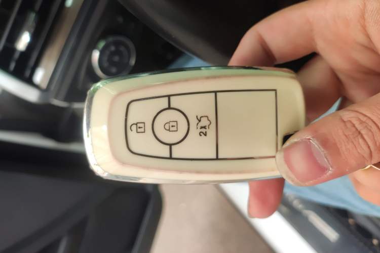 Used Ford Mondeo 2017 Facelifted EcoBoost 180 Fashion Edition
