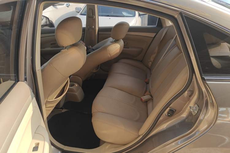 Used Nissan Sylphy 2016 Classic 1.6XE Manual Leading Edition
