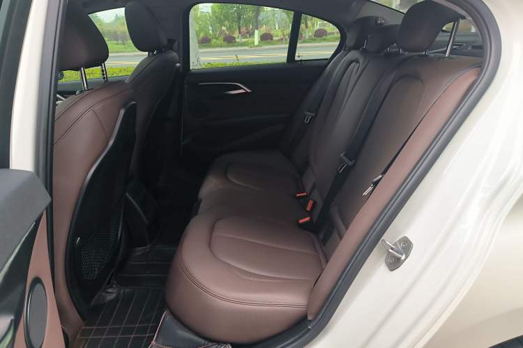 Used BMW 1 Series 2020 125i Leading Model M Sport Package
