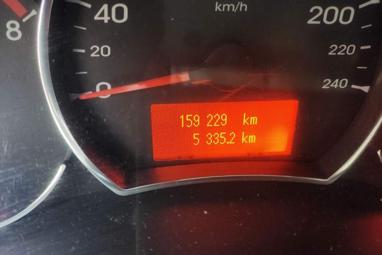 Used Renault Koleos 2010 2.5L Four-Wheel Drive Bose Limited Edition