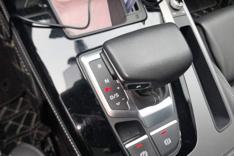 Used Audi Q5L 2023 40T Fashionable and Dynamic Edition