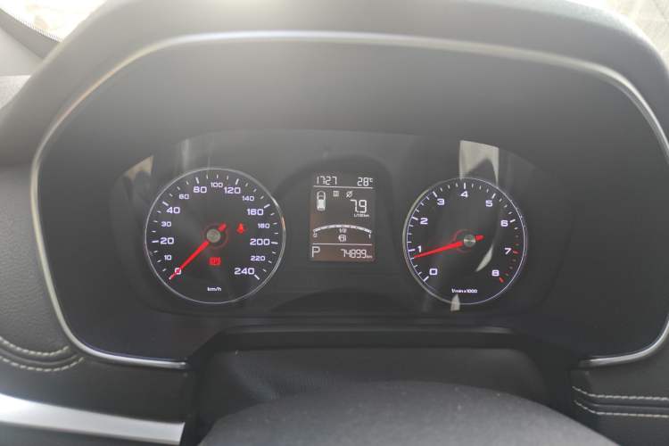 Used Roewe RX5 2018 20T Two-Wheel Drive Automatic Flagship Edition