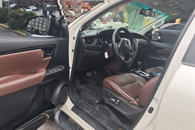 Used Toyota Fortuner 2016 2.7L Middle East Version