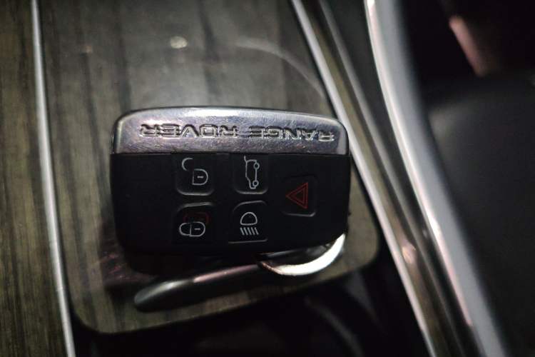 Used Land Rover Range Sport 2016 3.0 SC V6 HSE Vehicle Key