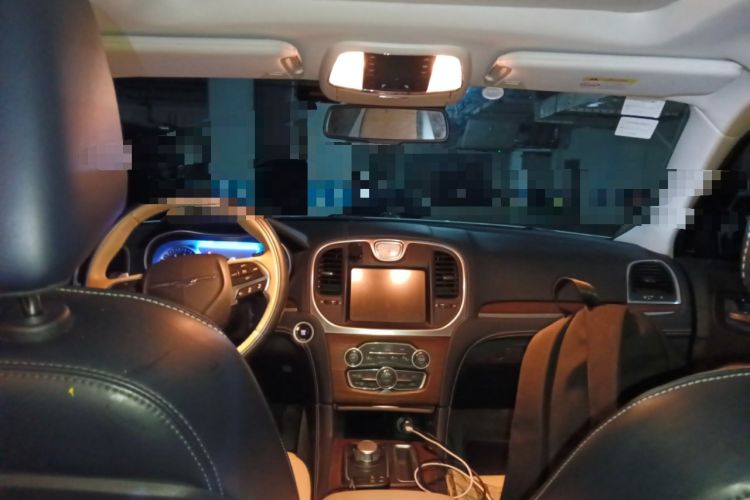 Used Chrysler 300C 2014 3.0L Excellence Edition