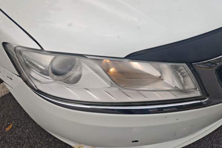 Used Geely Auto Emgrand GT 2015 2.4L Luxury Model
