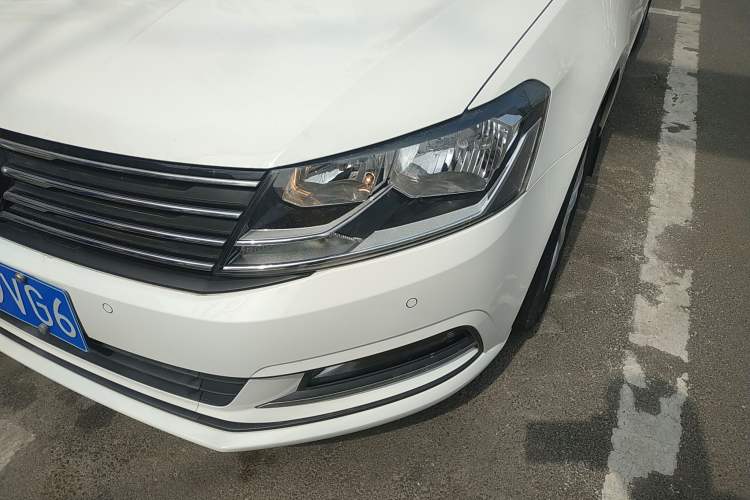 Used Volkswagen Gran Lavida 2017 180TSI DSG Comfort Edition
