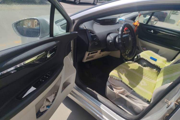 Used Citroen C-Quatre 2012 Sedan 1.6L Manual Prestige Model
