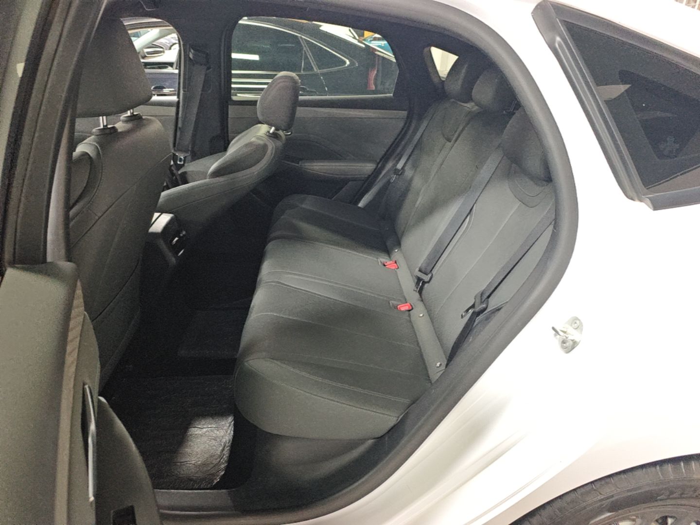 BYD Qin PLUS 2025 DM-i Smart Drive 55KM Leading Model — снимка 20