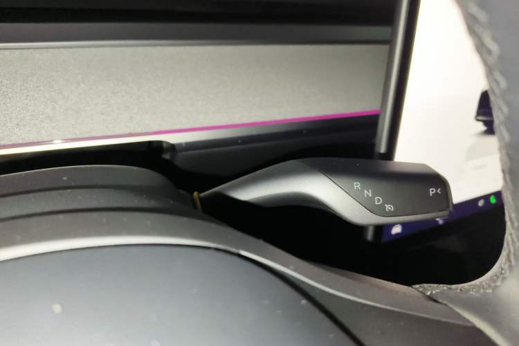 Used Tesla Model Y 2023 Rear-Wheel-Drive Version