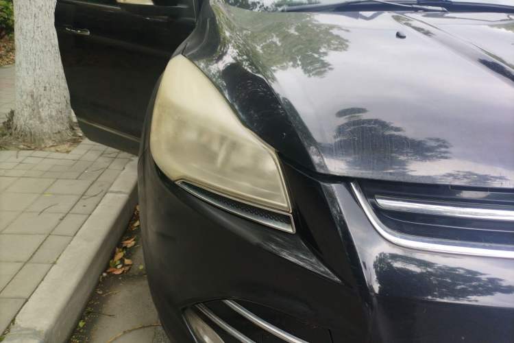 Used Ford Kuga 2013 2.0L GTDi Four-Wheel-Drive Elite Model