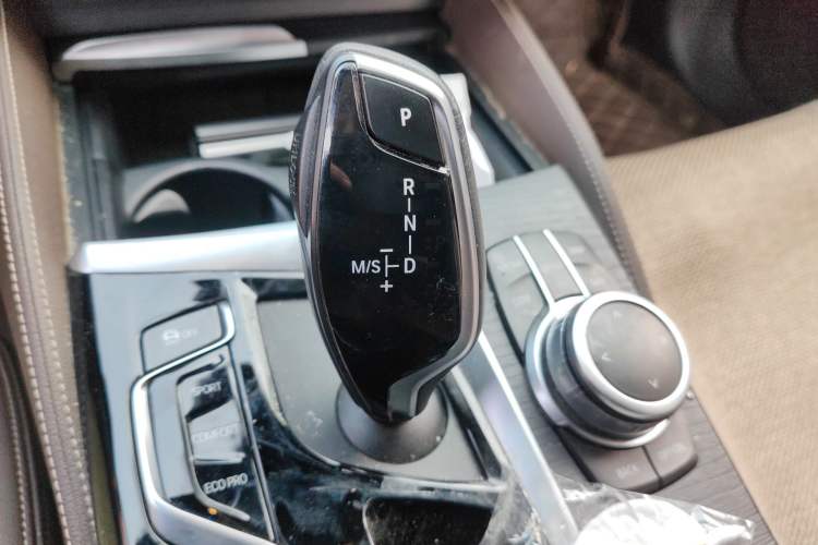 Used BMW 5 Series 2021 Restyled 530Li Leading Edition Luxury Package
