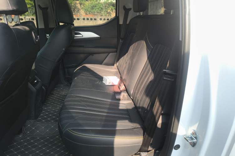 Used Great Wall King Kong Poer 2023 2.0T Automatic Gasoline Two-Wheel-Drive Elite Version Flatbed GW4C20C
