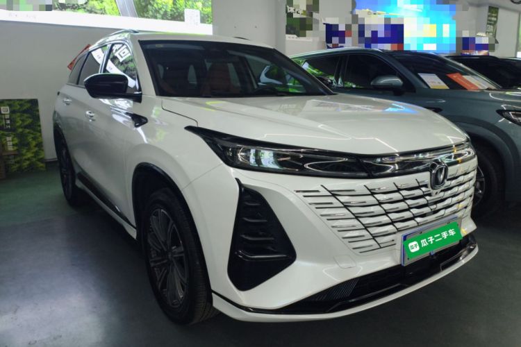 Used CHANGAN CS75 PLUS 2024 3rd Generation Champion Edition 2.0T Intelligent Drive Performance Model Front Right 45 Deg