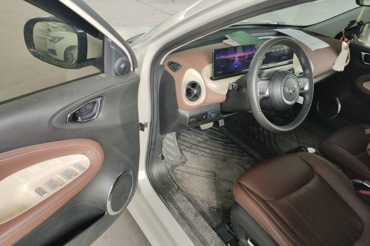 Used Wuling Bingo 2023 333 km Lingxi Connected Version
