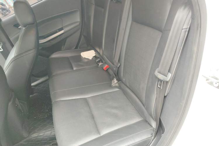 Used Ford Escort 2015 1.5L Automatic Fashion Model Left Rear Seat