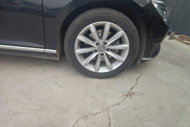 Used Volkswagen Magotan 2019 330TSI DSG Leading Edition China V Standard
