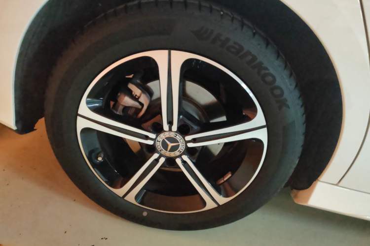 Used Mercedes-Benz A-Class 2022 Revised Version A 200 L Sport Sedan Fashionable Style
