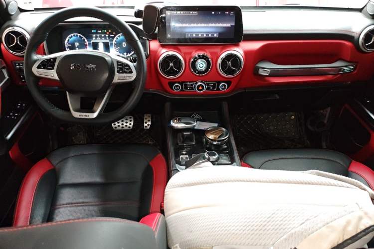 Used BAIC Off-Road BJ40 2020 2.0T Automatic Four-Wheel Drive Urban Hunter Edition Chivalrous Type
