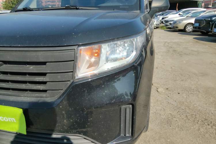 Used Wuling Hongguang PLUS 2020 1.5L Manual Standard Edition 5 Seats