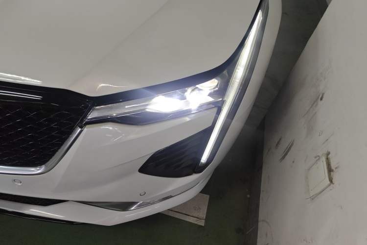 Used Cadillac CT4 2023 25T Luxury Model
